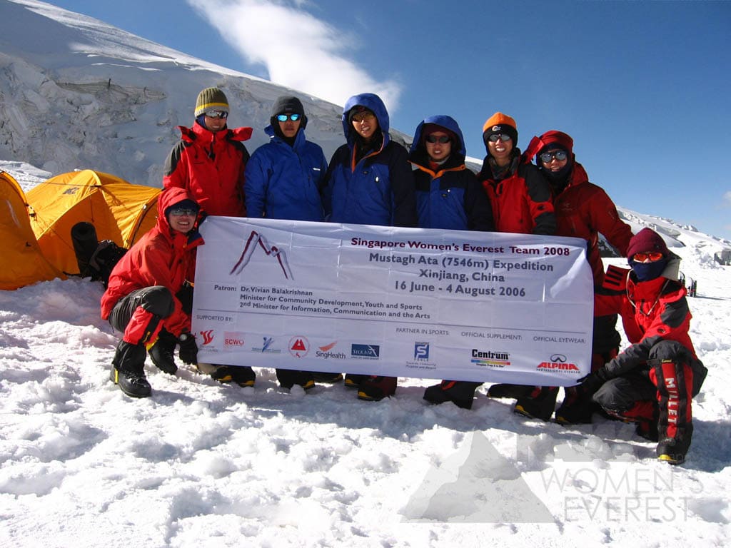 Singapore Women's Everest Team